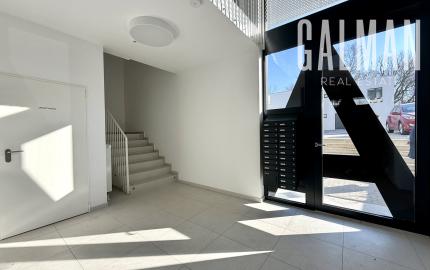 Novostavba 1,5i byt s veľkým exteriérom a BAZÉNOM, BA IV. Dúbravka, Agátova ul., 41,82 m2