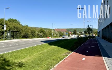 Novostavba 1,5i byt s veľkým exteriérom a BAZÉNOM, BA IV. Dúbravka, Agátova ul., 41,82 m2