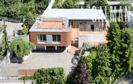 Jedinečná Vila pri Kalvárii a Horskom parku - Staré Mesto