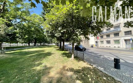 Nadštandardný veľkometrážny 2i byt v centre na nábreží Dunaja, Vajanského nábrežie, 106,60 m2