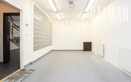 EXKLUZÍVNE Príjemný 5i RD v uzatvorenom a tichom súkromnom areáli na Kolibe, BA III. Trinásta ul., ÚP 282 m2