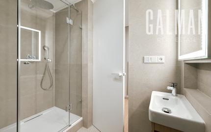 Nadčasový a moderný byt s terasou v jedinečnom projekte River Park