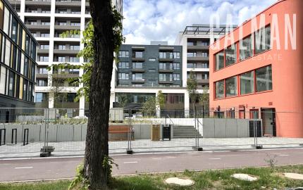 DOWNTOWN YARDS, tichý 2i byt s exteriérom, orientovaný do VNÚTROBLOKU v nízko podlažnom objekte D, NOVOSTAVBA,  58,91 m2