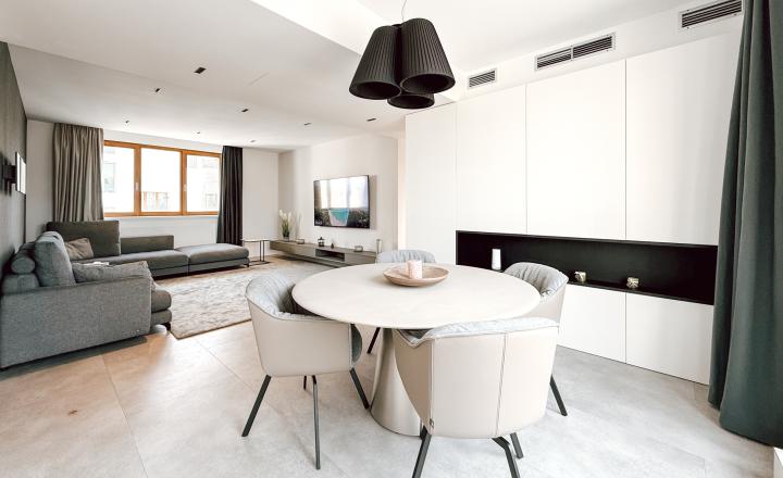 Penthouse s dvoma terasami na pešej zóne Starého Mesta - fotografia 3