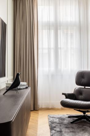Prestížny luxusný 4 izbový byt na pešej zóne - Staré Mesto - fotografia 12