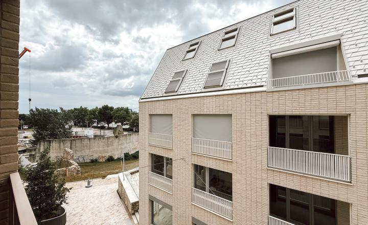 Elegantný 2 izbový byt v prestížnom projekte Vydrica - fotografia 24