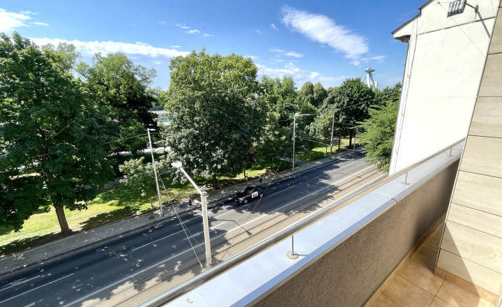 Nadštandardný veľkometrážny 2i byt v centre na nábreží Dunaja, Vajanského nábrežie, 106,60 m2 - fotografia 14