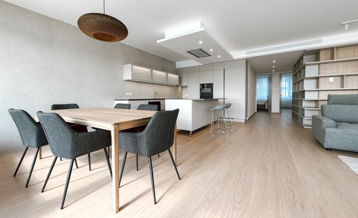Nadčasový a moderný byt s terasou v jedinečnom projekte River Park - fotografia 6