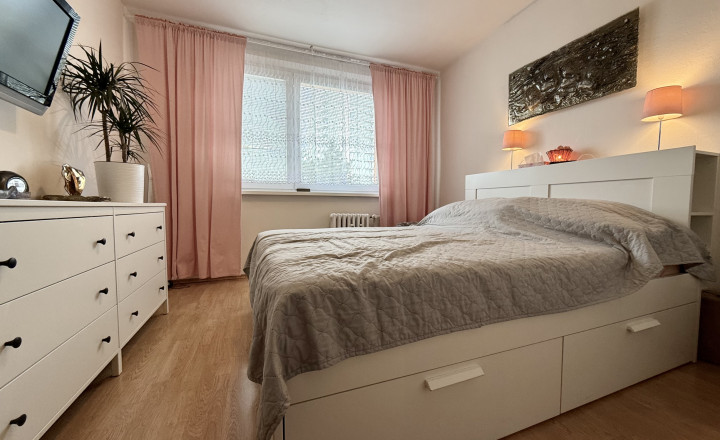 PRÍJEMNÝ 3 izbový byt, TOP lokalita na začiatku Petržalky , Mlynarovičova ul., 76,20 m2 - fotografia 6