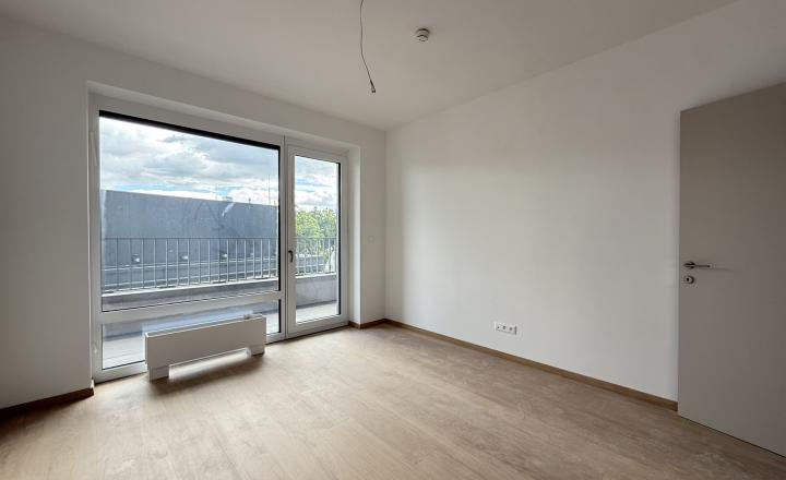 DOWNTOWN YARDS, príjemný 3i byt s veľkým exteriérom, orientovaný do VNÚTROBLOKU v objekte A, NOVOSTAVBA, 92,23m2 - fotografia 9